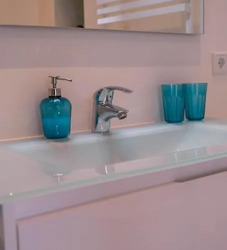 Kraaiennest אגמונד אן זי